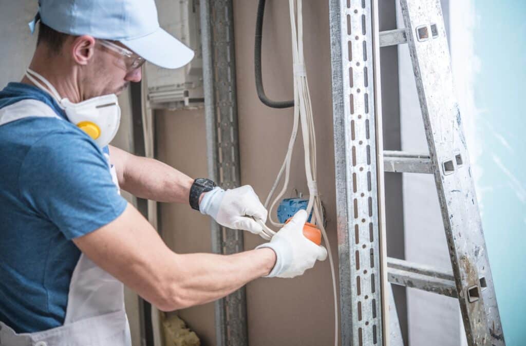 MN Commercial Electrician Services
